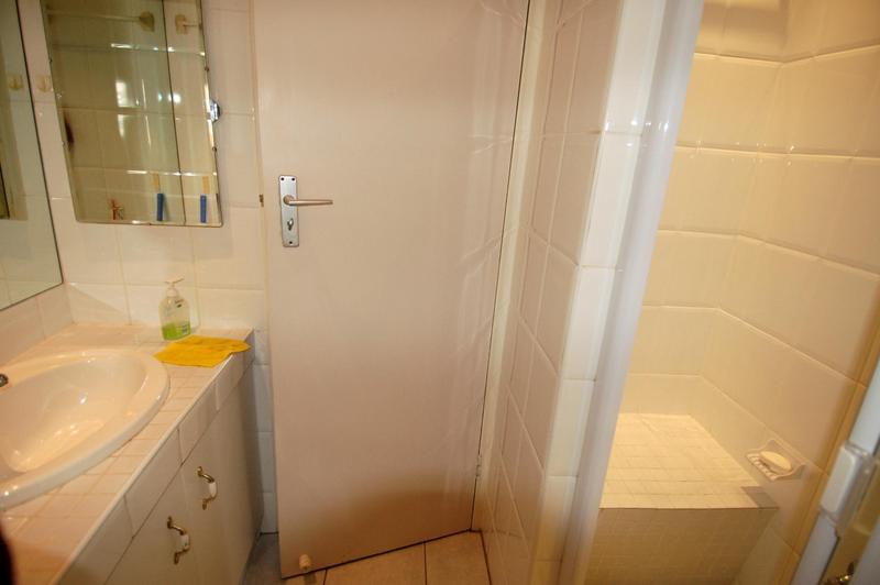 To Let 0 Bedroom Property for Rent in Oranjezicht Western Cape